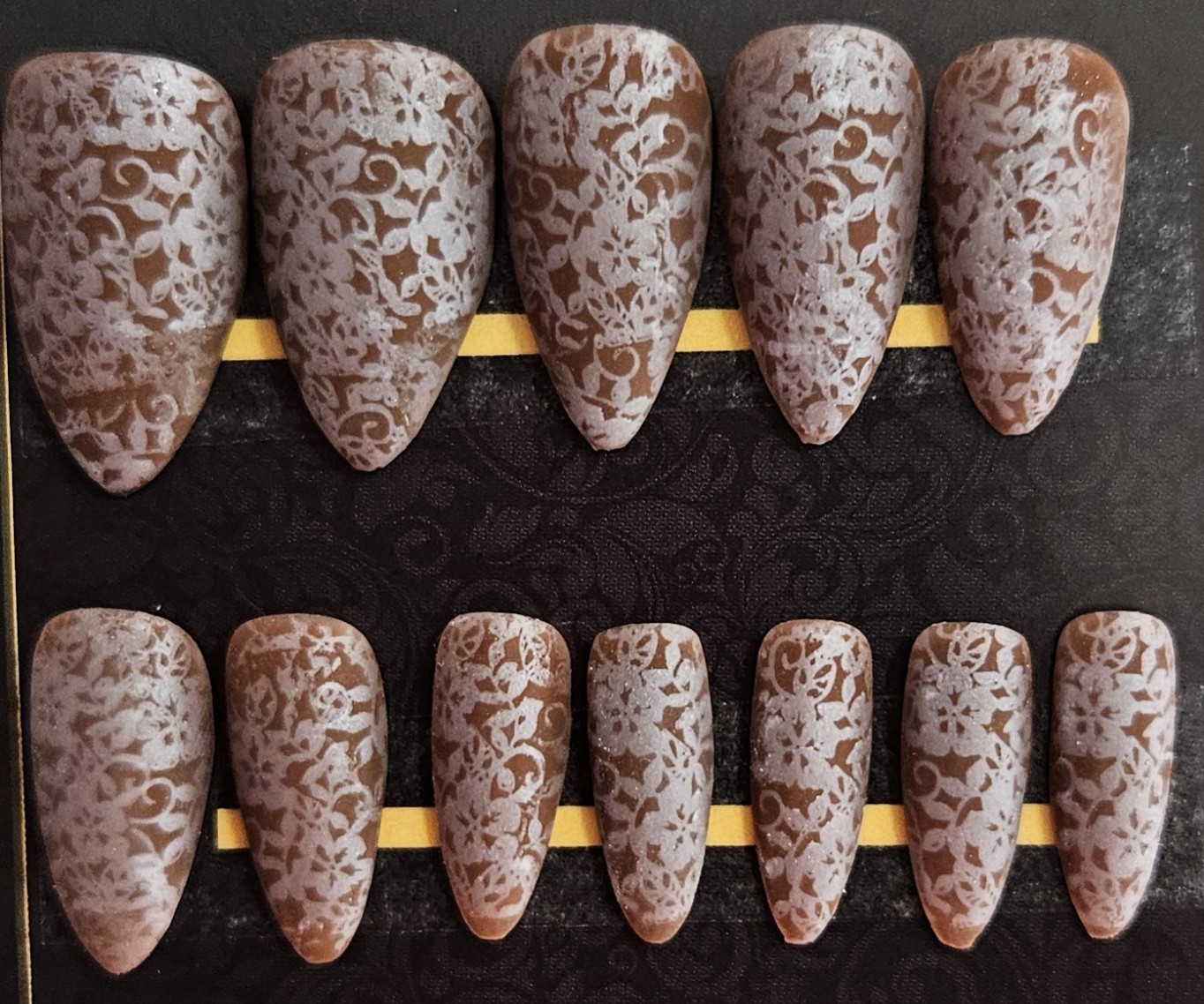 Cocoa Lace